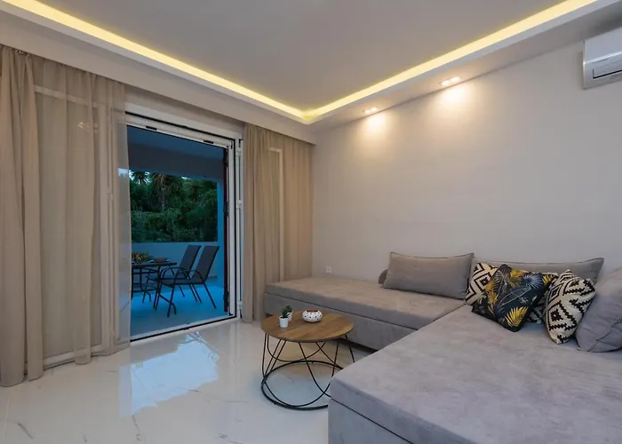 Margaritari 公寓 Kalliteros