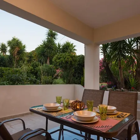 Apartment Margaritari *