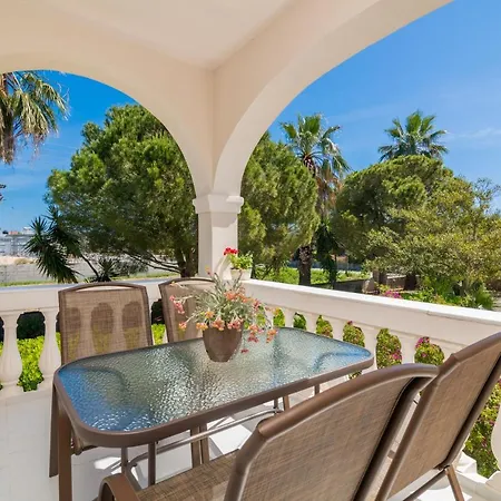 Margaritari Apartman *